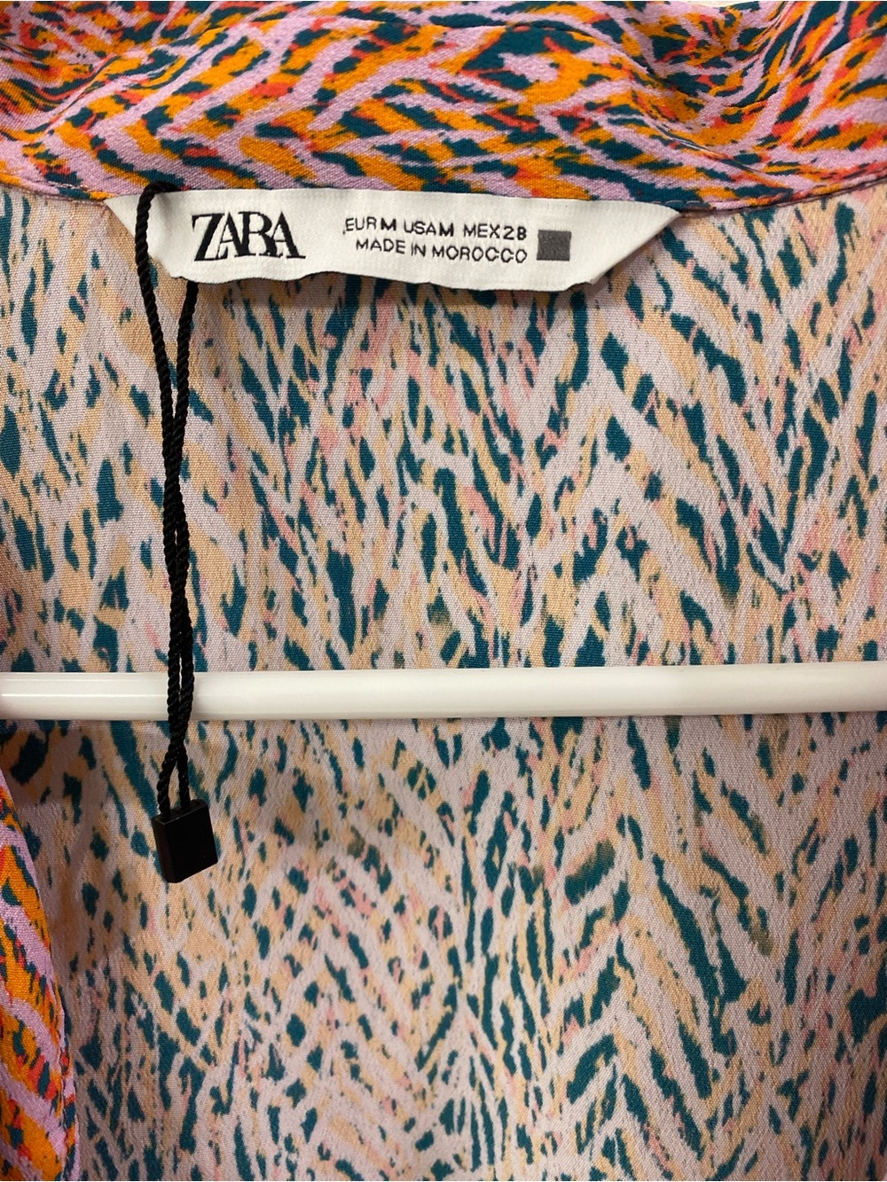Zara Multi-Color Groovy Cropped Shirt - Picture 3 of 7